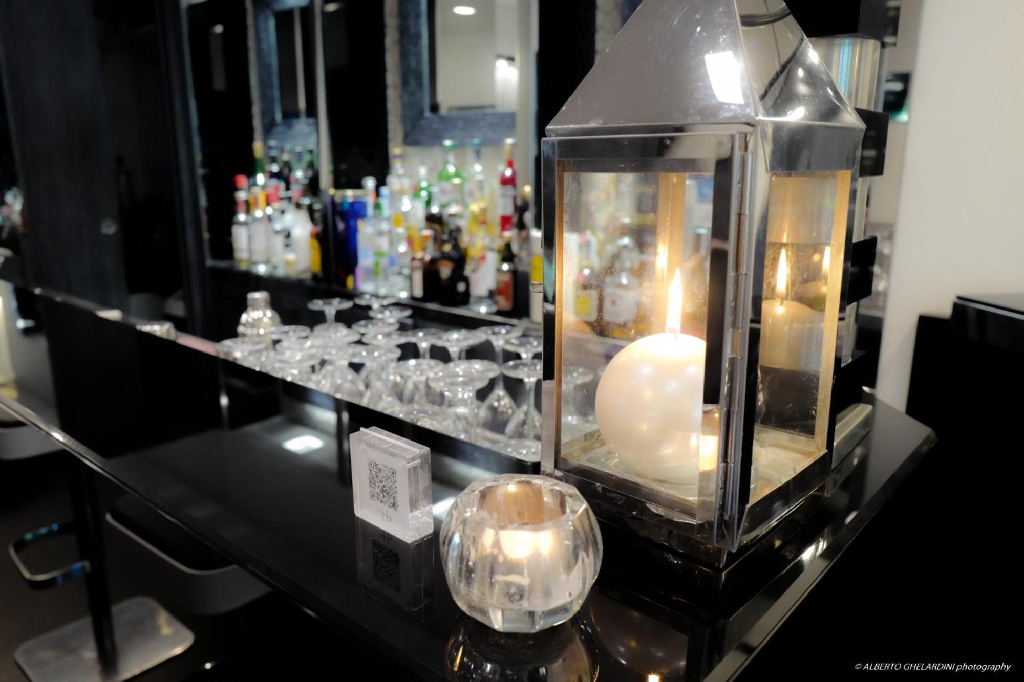 Lhp Hotel Montecatini Palace & Spa Exterior photo The bar at the 1001 nights lounge
